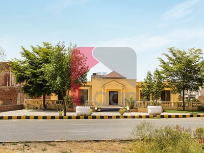 10 Marla House for Sale in Elite Town, Lahore