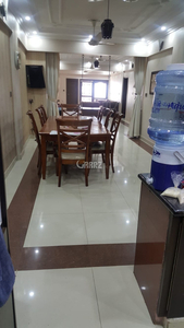 2600 Square Feet Apartment for Sale in Karachi Jamshed Road